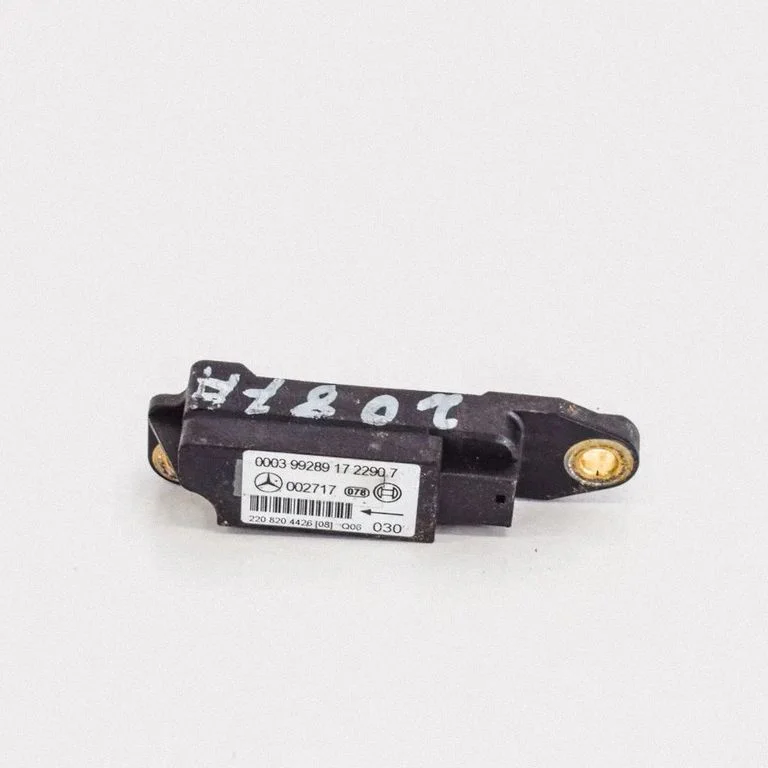 Drošības spilvenu trieciena sensors A2208204426