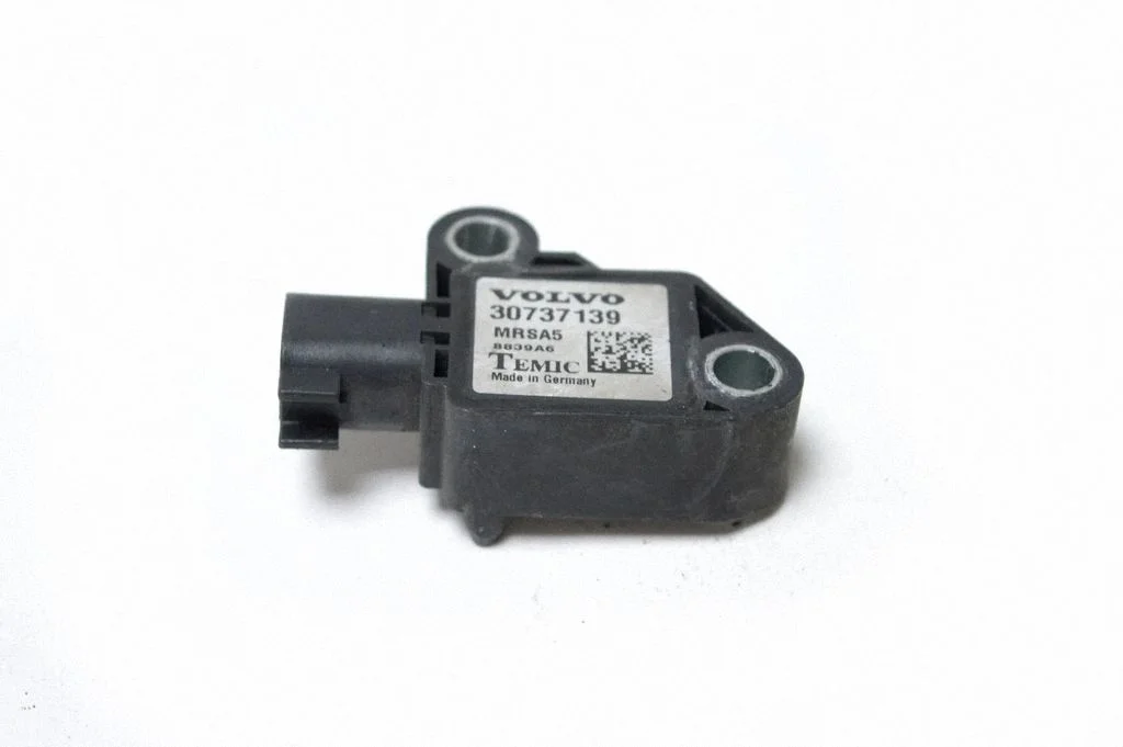 Drošības spilvenu trieciena sensors – Volvo V50 (2004-2007)