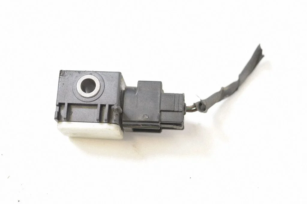 Drošības spilvenu trieciena sensors 21080113