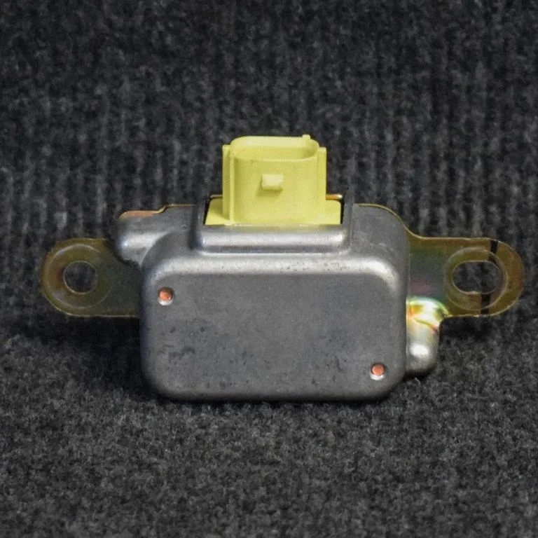 Turvapadja löögiandur LC6257KC0B – Mazda MPV II LW (1999-2007)