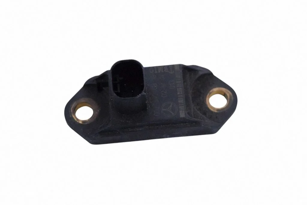 Drošības spilvenu trieciena sensors A0025426918