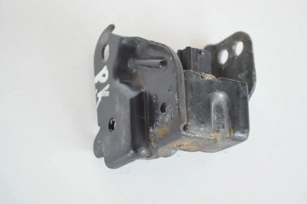 Drošības spilvenu trieciena sensors – Toyota RAV 4 (XA20) (2000-2005)