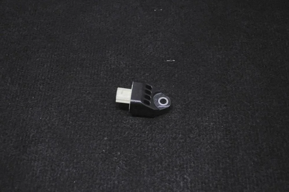 Airbag deployment crash/impact sensor – Toyota RAV 4 (XA40) (2012-2018)