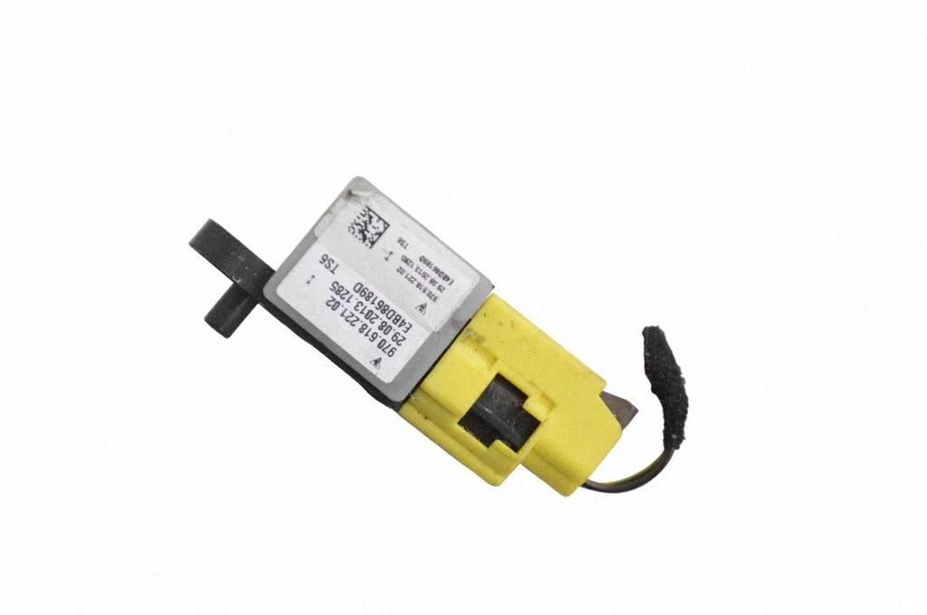 Turvapadja löögiandur 97061822102
