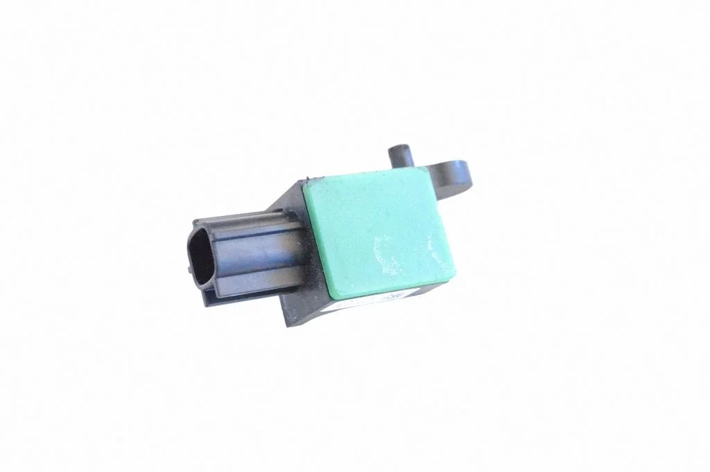 Drošības spilvenu trieciena sensors 5N0959351B
