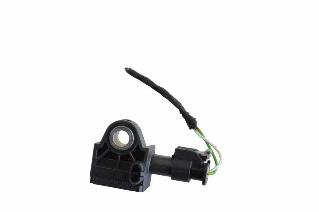 Airbag deployment crash/impact sensor – Mercedes-Benz S-Class C217 (2015-2020)