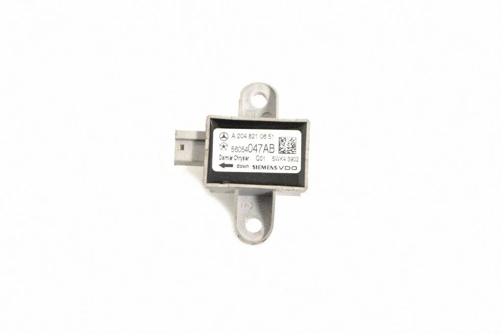 Drošības spilvenu trieciena sensors A2048210651