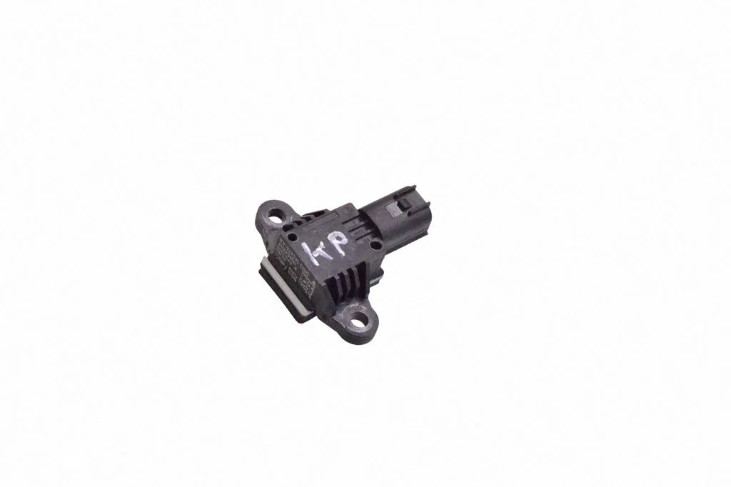 Drošības spilvenu trieciena sensors DG1314C676AA