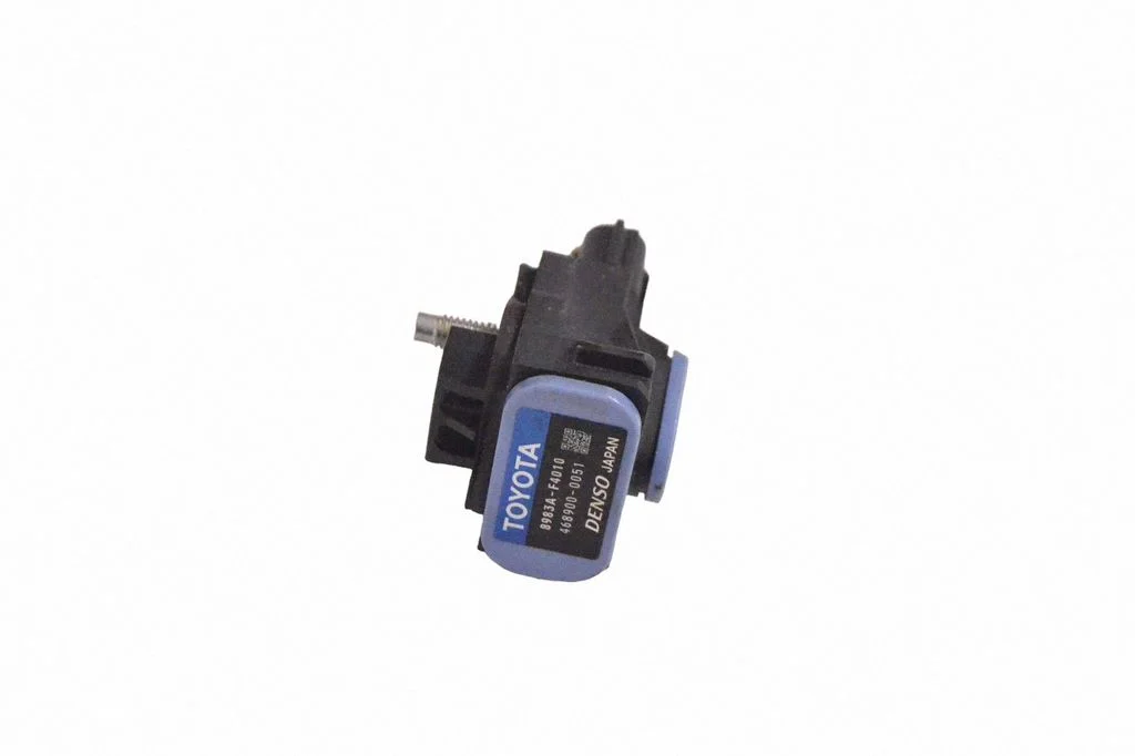 Drošības spilvenu trieciena sensors 8983AF4010