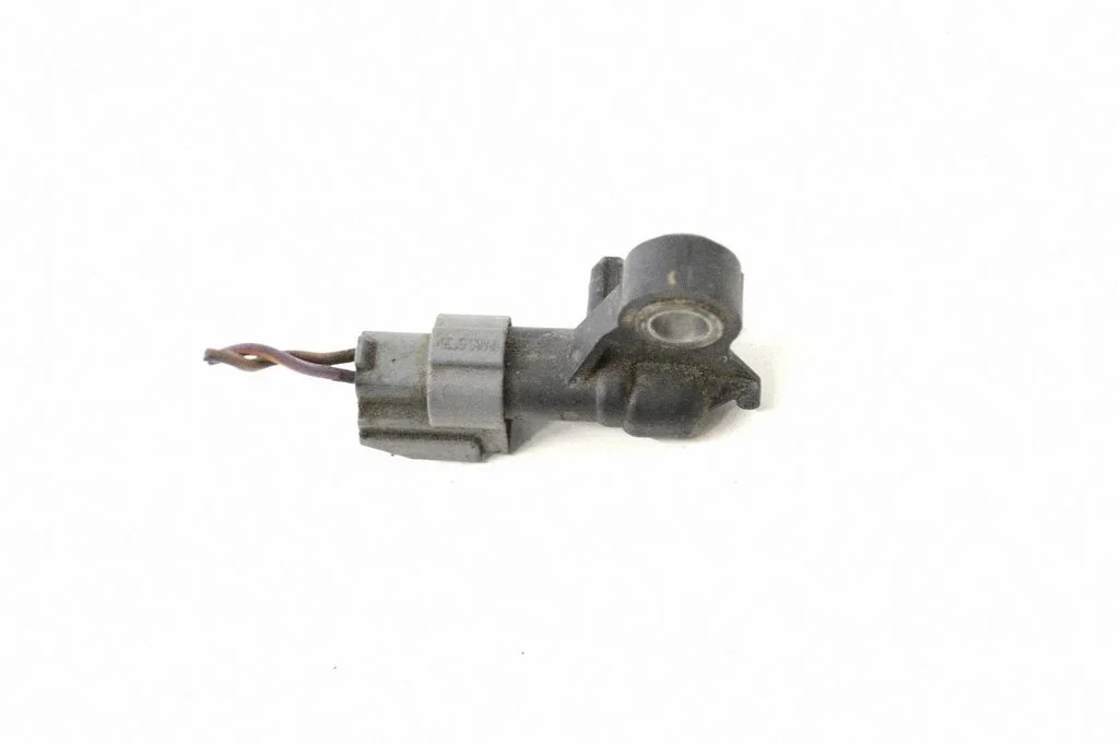 Drošības spilvenu trieciena sensors FK7214B006AA