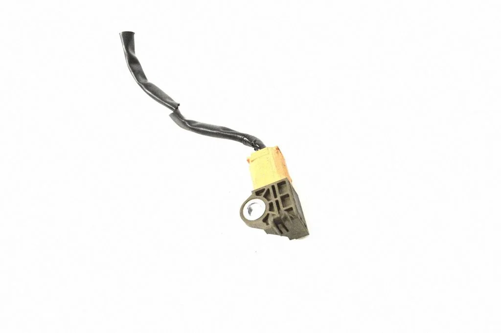 Drošības spilvenu trieciena sensors G46C57KC0A