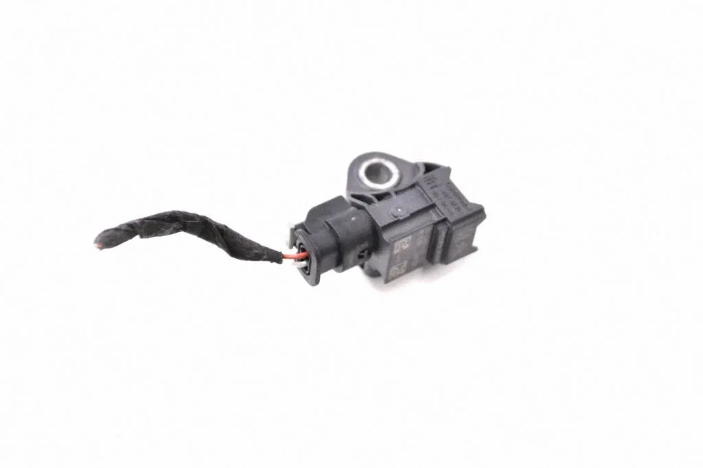 Drošības spilvenu trieciena sensors 981045280