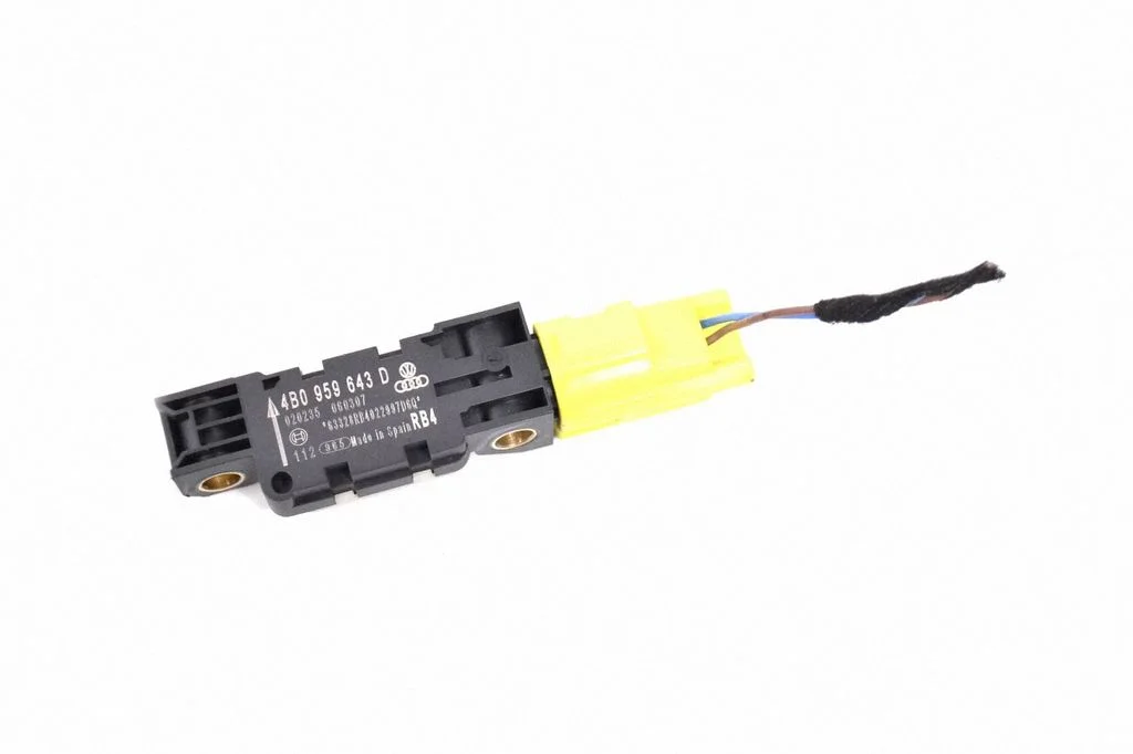 Airbag deployment crash/impact sensor – Audi A3 S3 8P (2003-2012)
