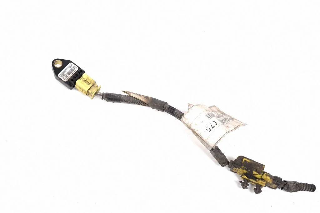 Drošības spilvenu trieciena sensors
