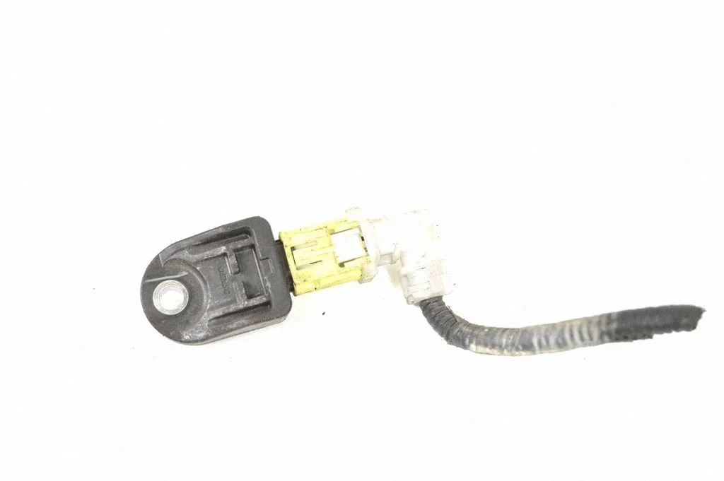 Airbag deployment crash/impact sensor – Toyota Prius (XW30) (2009-2015)