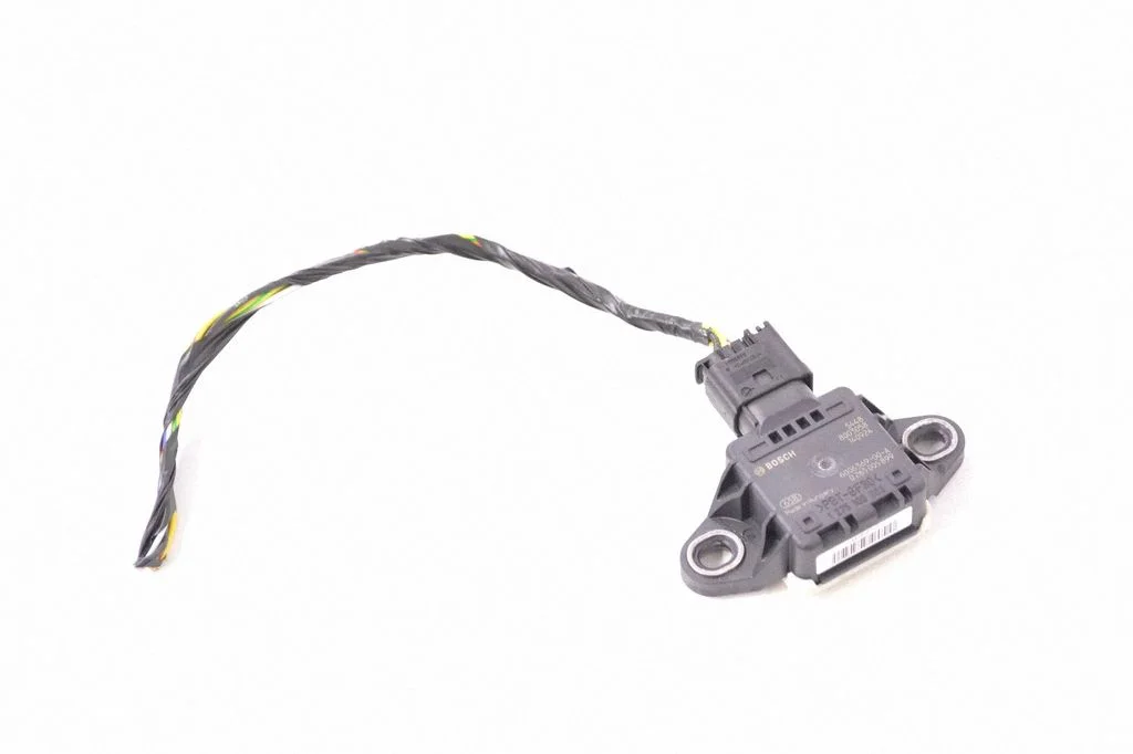 Airbag deployment crash/impact sensor – Tesla Model S (2012-)