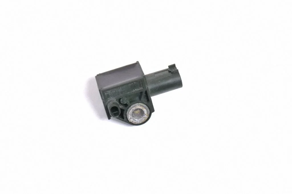 Airbag deployment crash/impact sensor – Chrysler Voyager (2008-2016)