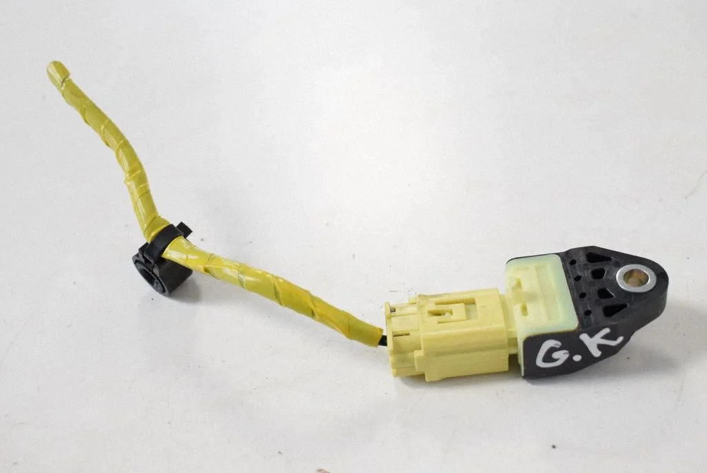 Drošības spilvenu trieciena sensors 98237AG000