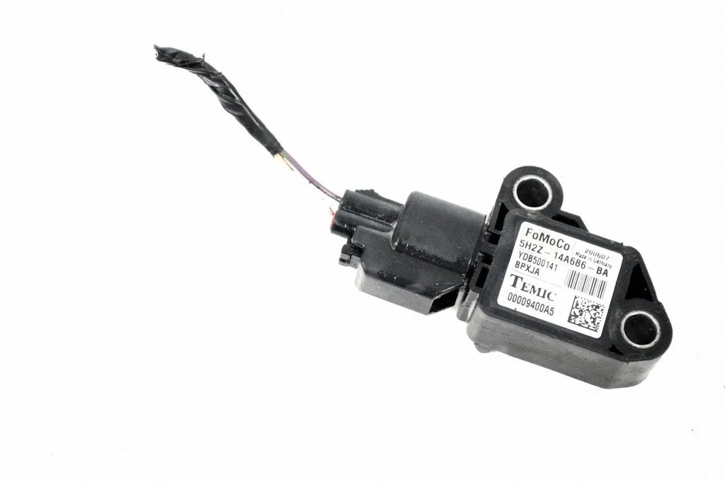 Airbag deployment crash/impact sensor – Land Rover Range Rover Sport L320 (2005-2013)
