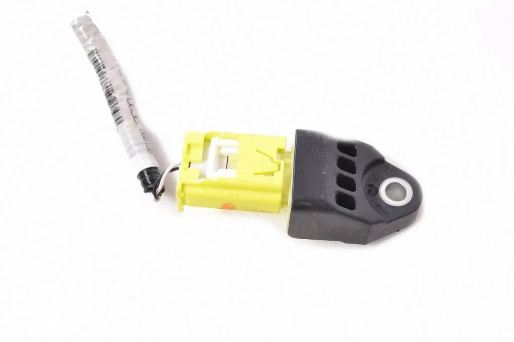 Drošības spilvenu trieciena sensors – Toyota Auris E180 (2012-2018)