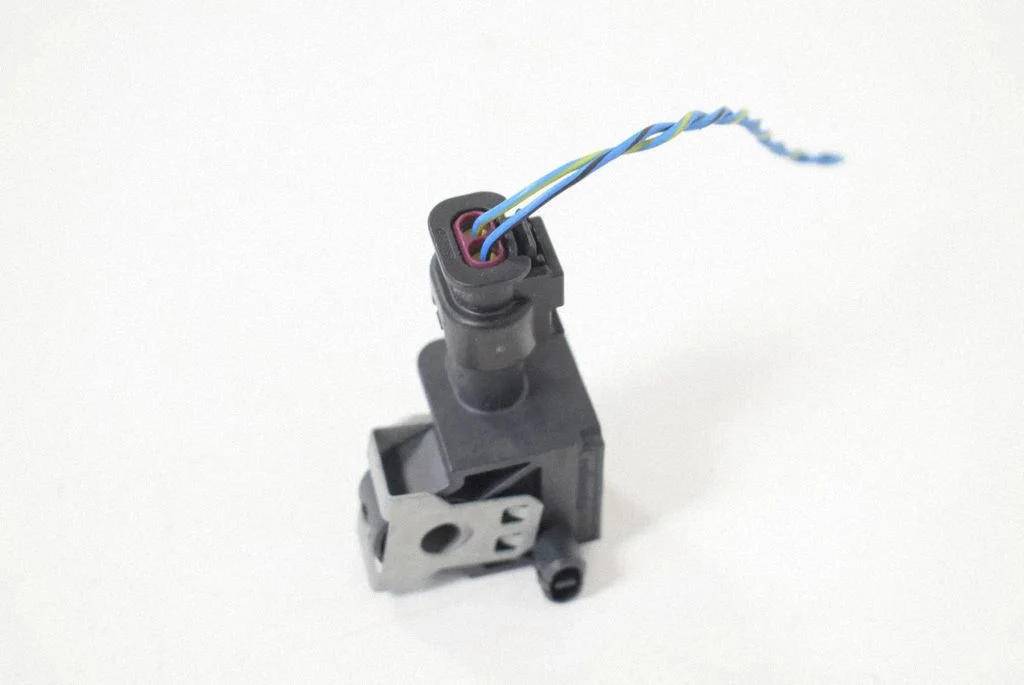 Drošības spilvenu trieciena sensors – BMW 5. sērija GT F07 (2010-2017)