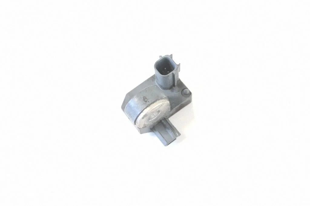 Drošības spilvenu trieciena sensors 8X2314A686AA