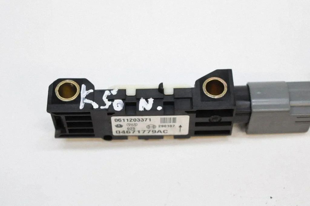 Drošības spilvenu trieciena sensors 0611203371