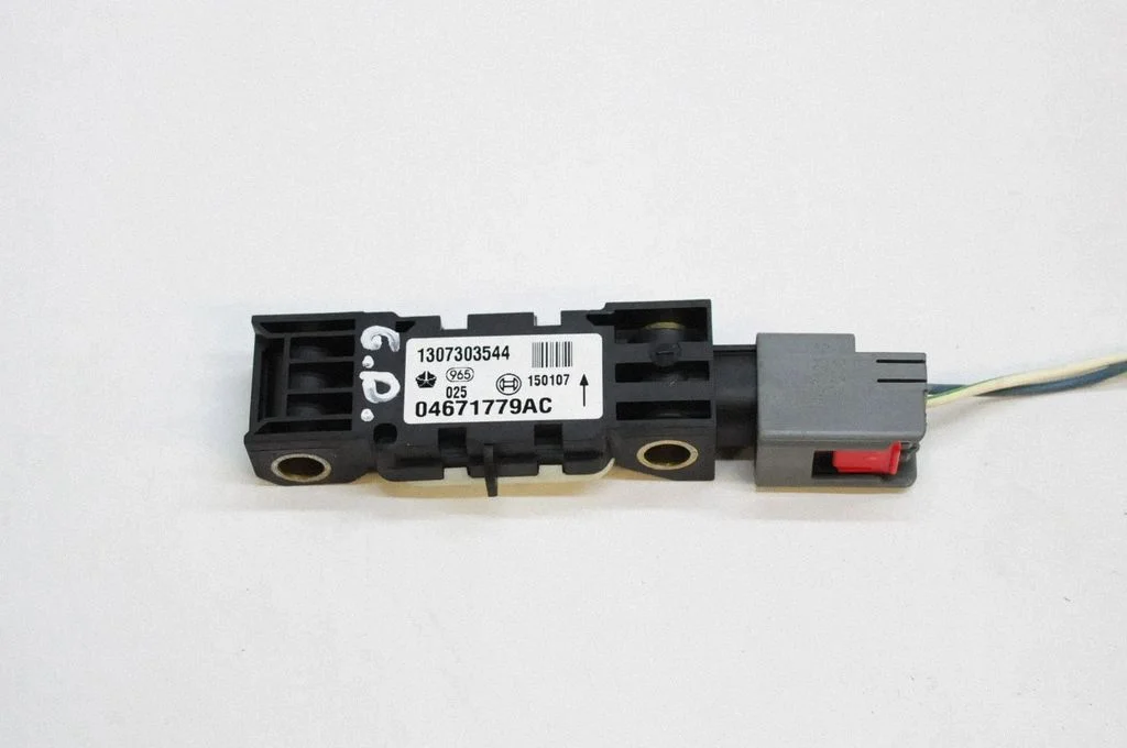 Drošības spilvenu trieciena sensors 1307303544