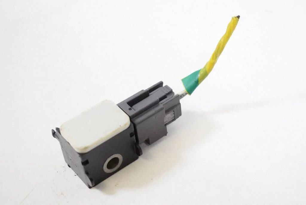 Drošības spilvenu trieciena sensors 959202B000