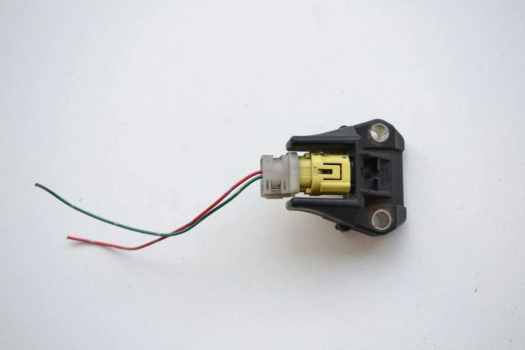 Airbag deployment crash/impact sensor 8917345050
