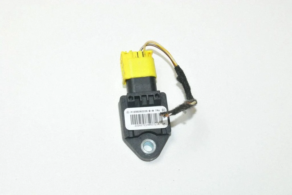 Drošības spilvenu trieciena sensors A1698202226