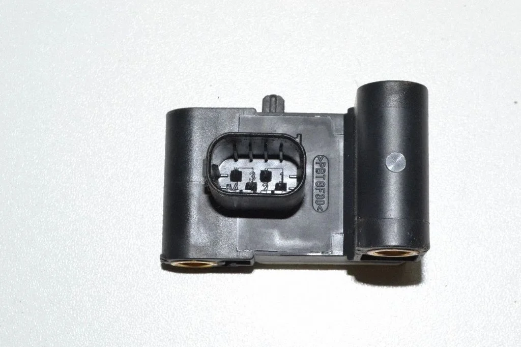 Drošības spilvenu trieciena sensors – BMW 3. sērija E92 E93 (2005-2014)