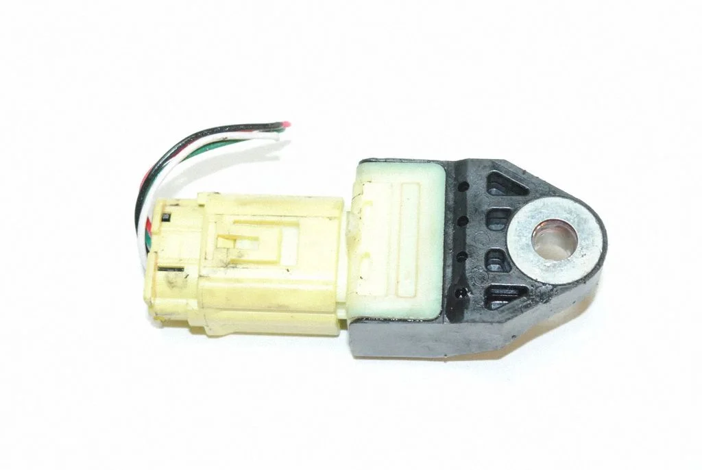 Airbag deployment crash/impact sensor – Lexus RX III (2008-2015)