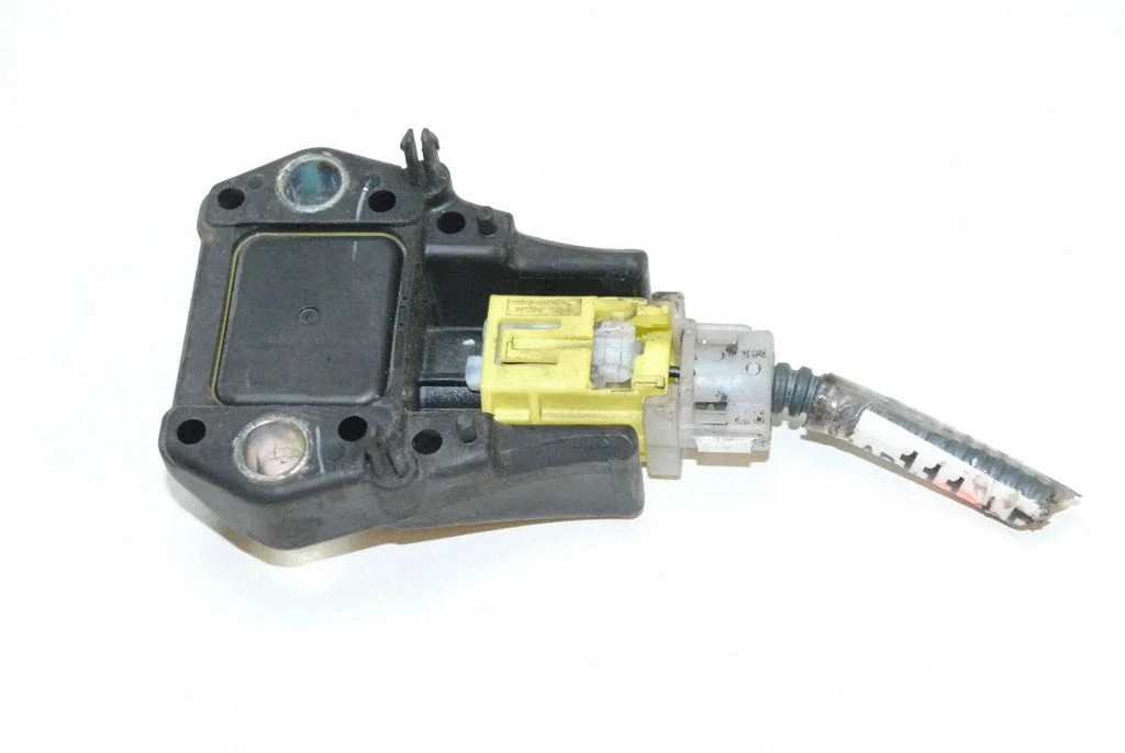 Drošības spilvenu trieciena sensors 8917345050