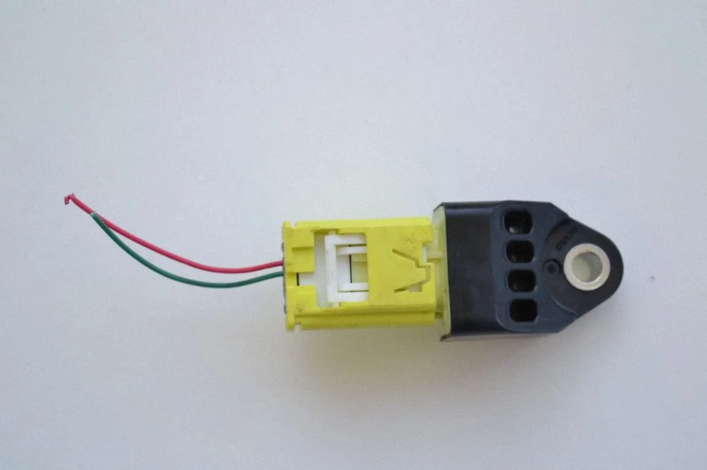 Drošības spilvenu trieciena sensors – Toyota Yaris (2012-2014)