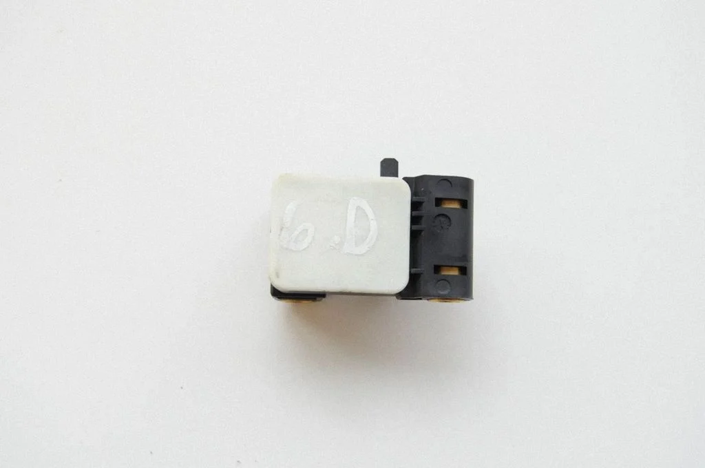 Drošības spilvenu trieciena sensors – BMW 3. sērija E92 E93 (2005-2014)