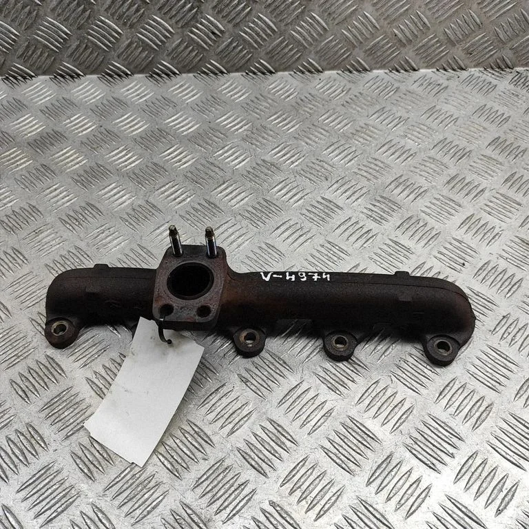 Exhaust manifold 0341J2