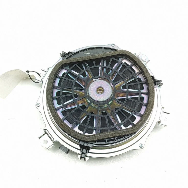 Rear door speaker – Lexus GS 250 350 300H 450H (2013-)