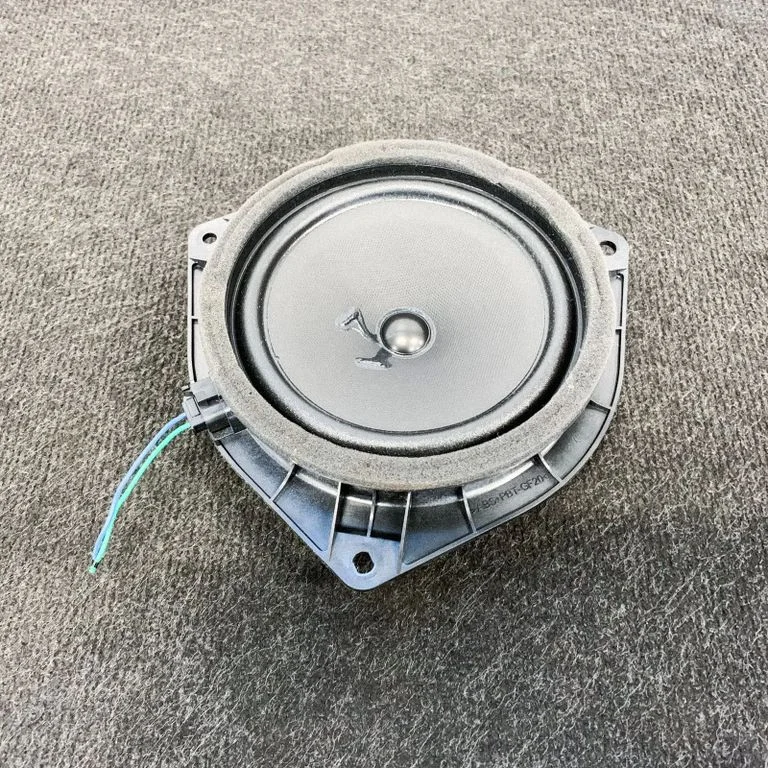 Rear door speaker – Lexus NX (2014-2021)