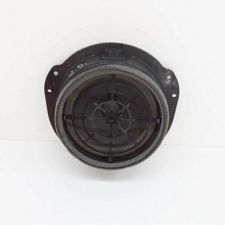 Rear door speaker – Audi A4 S4 B9 (2015-2019)