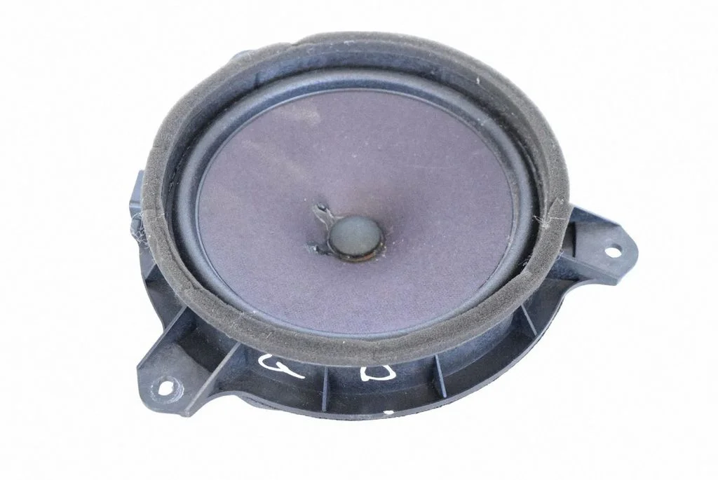 Rear door speaker – Subaru Outback (BS) (2015-2019)