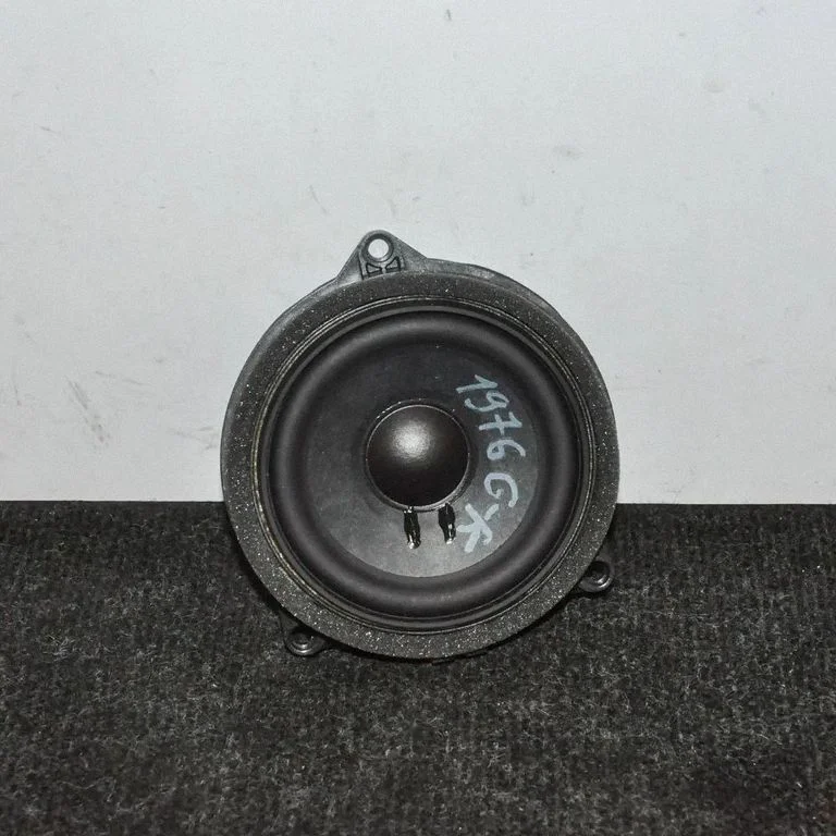 Rear door speaker – BMW 7 Series G11 G12 (2015-2022)
