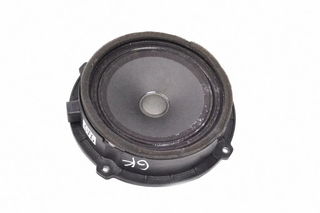 Rear door speaker – Hyundai i30 (2013-2016)