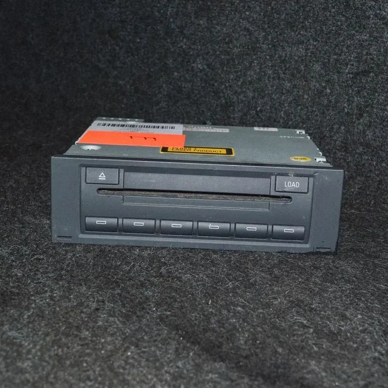 CD/DVD mainītājs – Skoda Fabia Mk1 (6Y) (1999-2007)