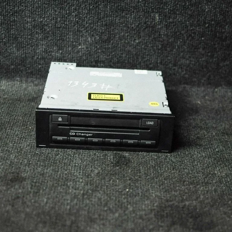 CD/DVD mainītājs – Skoda Octavia Mk2 (1Z) (2004-2013)