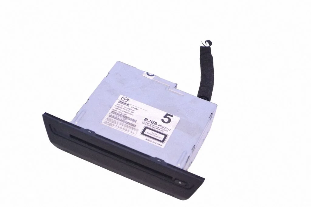 CD/DVD mainītājs BJE8669G0C