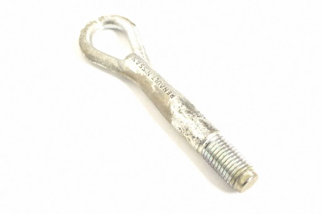 Towing hook eye
