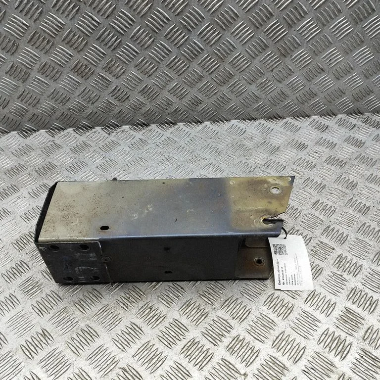 Absorber zderzaka przedniego 108814900F