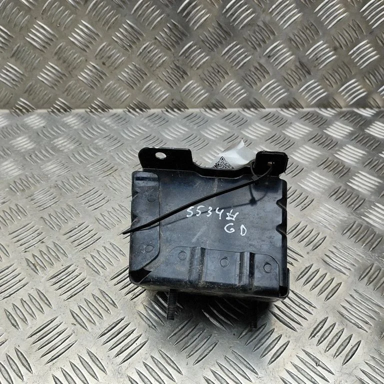 Absorber zderzaka przedniego 852103NL0A