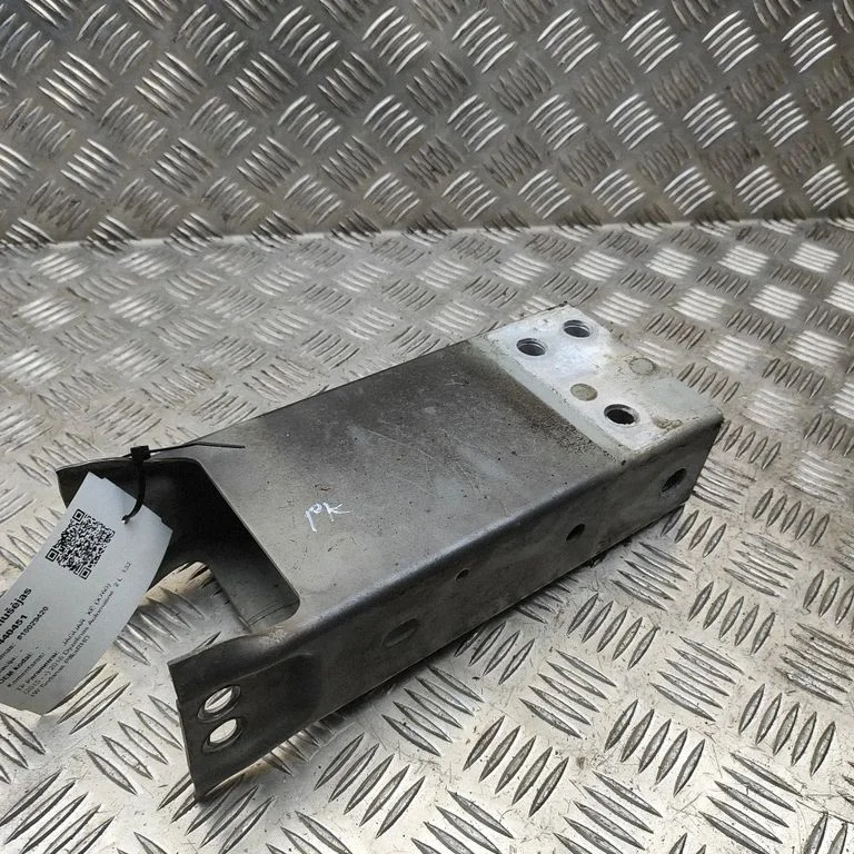 Absorber zderzaka przedniego T2H25309